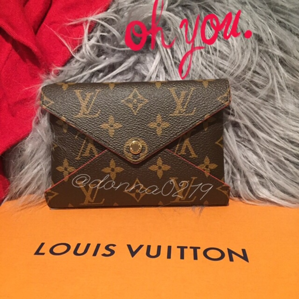🆕♥️2018 Authentic Louis Vuitton Kirigami